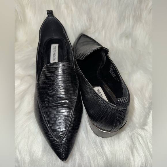 Steve Madden Black Leather Slip-On Loafers - Picture 9 of 9